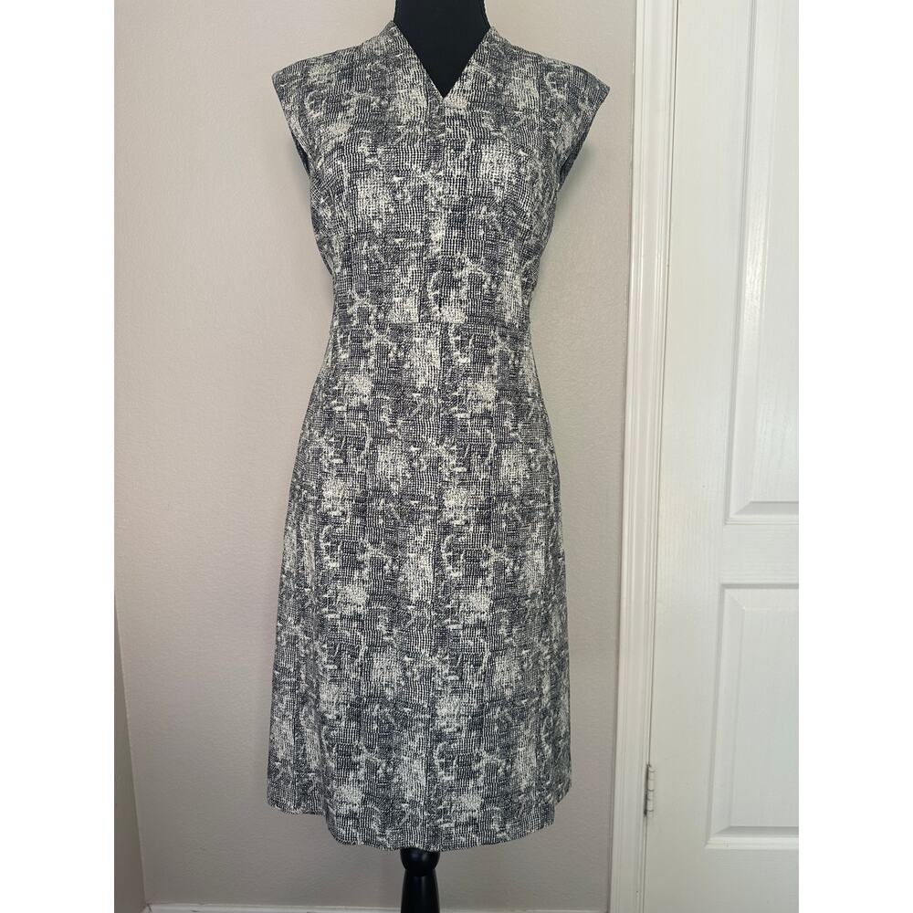 MM Lafluer Black White Sleeveless A Line Sheath Dress, Quiet Luxury, size 8